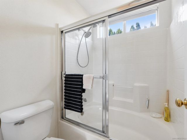 3381 Sherwood Ln, San Marcos, CA 92078