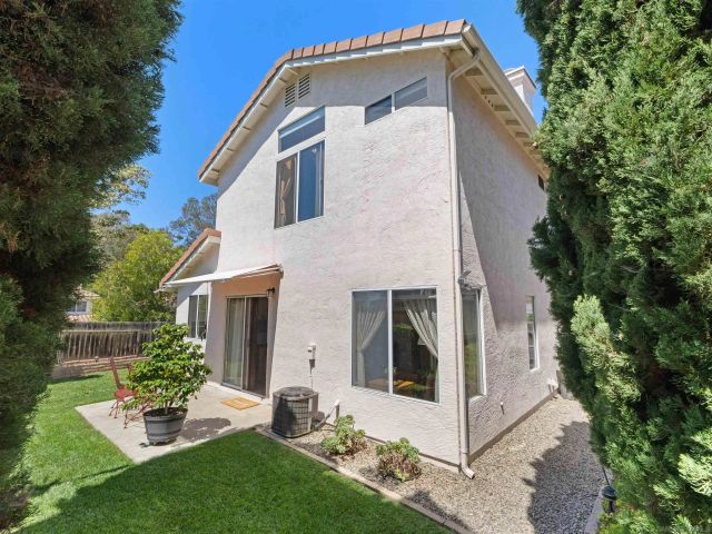 3381 Sherwood Ln, San Marcos, CA 92078