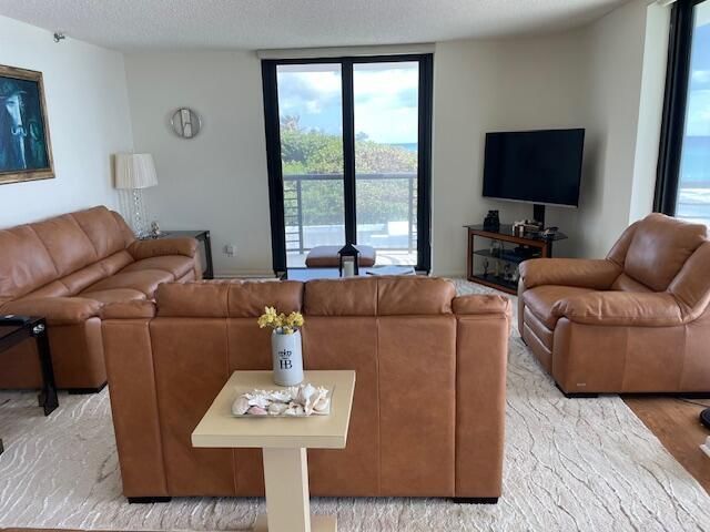 250 S Ocean Boulevard 3h, Boca Raton, FL 33432