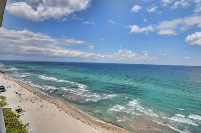 250 S Ocean Boulevard 3h, Boca Raton, FL 33432