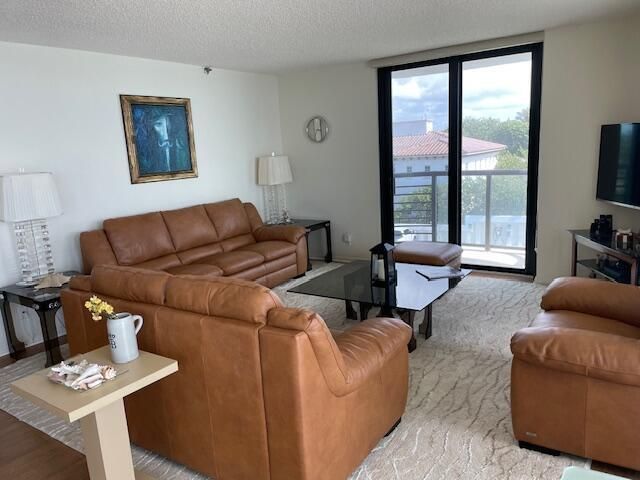 250 S Ocean Boulevard 3h, Boca Raton, FL 33432