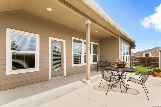 8935 RANCHER PL, Seguin, TX 78155