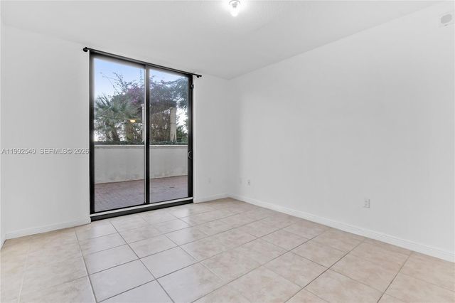 888 S Douglas Rd 807, Coral Gables, FL 33134