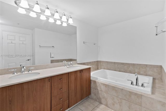 888 S Douglas Rd 807, Coral Gables, FL 33134