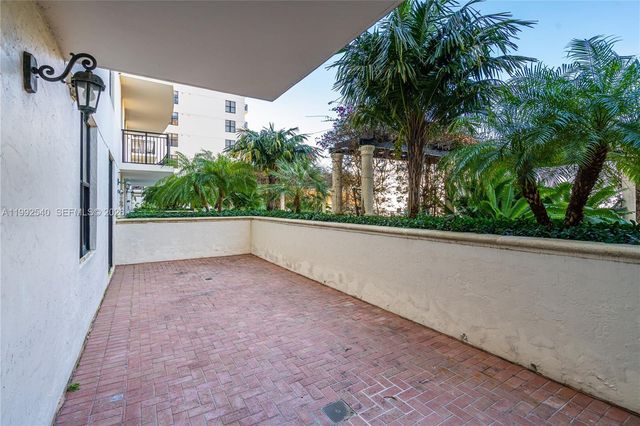 888 S Douglas Rd 807, Coral Gables, FL 33134