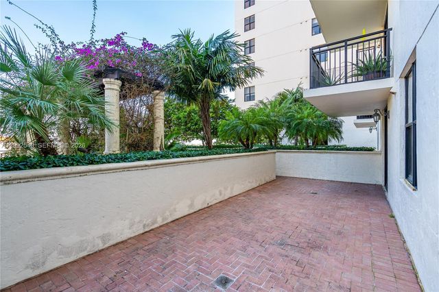 888 S Douglas Rd 807, Coral Gables, FL 33134
