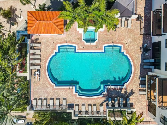 888 S Douglas Rd 807, Coral Gables, FL 33134