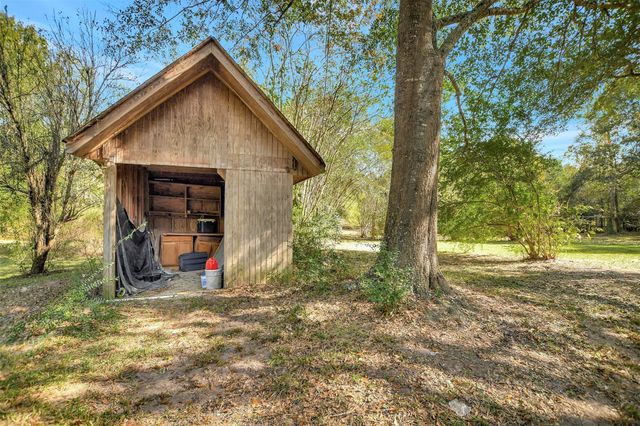 101 Bonnie Creek Drive, Coldspring, TX 77331