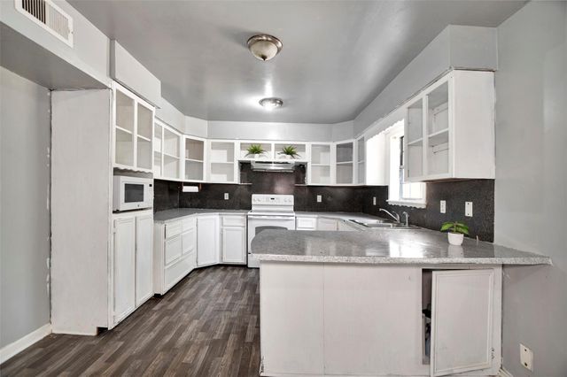 101 Bonnie Creek Drive, Coldspring, TX 77331