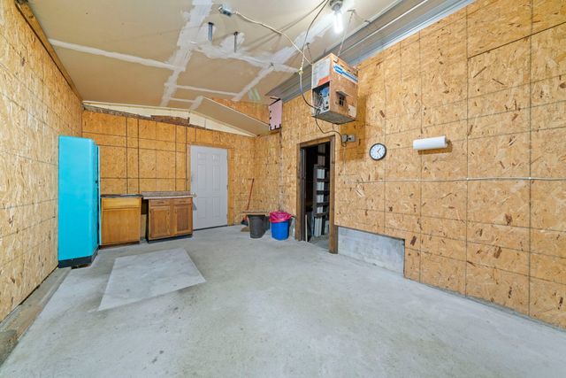 1684 N Mt Morris Road, Mount Morris, IL 61054