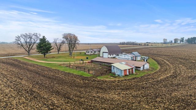 1684 N Mt Morris Road, Mount Morris, IL 61054