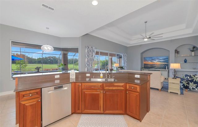817 MARITIME COURT, Bradenton, FL 34212