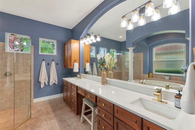 817 MARITIME COURT, Bradenton, FL 34212