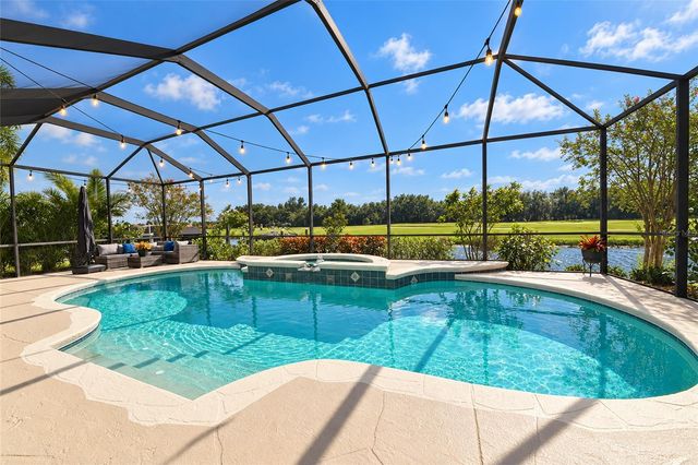 817 MARITIME COURT, Bradenton, FL 34212