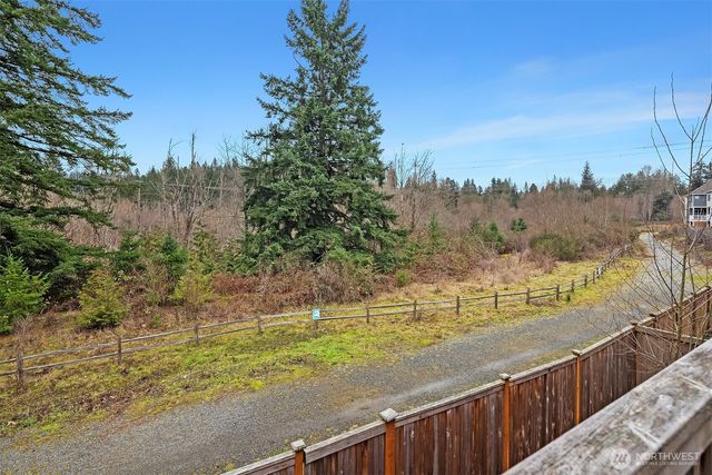 27926 219th Place SE, Maple Valley, WA 98038