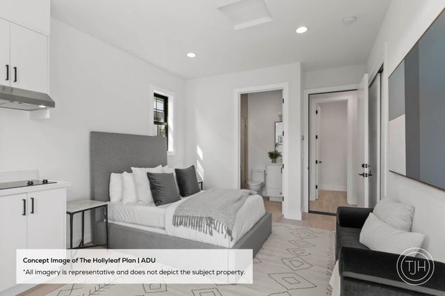 2051 Oakley Avenue, Menlo Park, CA 94025
