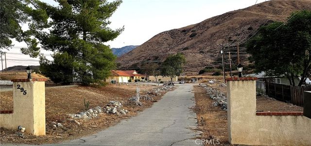 295 Summit Drive, Banning, CA 92220