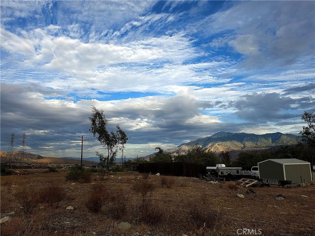 295 Summit Drive, Banning, CA 92220