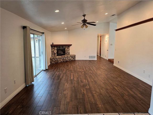295 Summit Drive, Banning, CA 92220