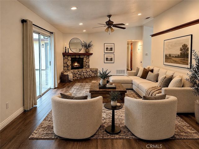 295 Summit Drive, Banning, CA 92220