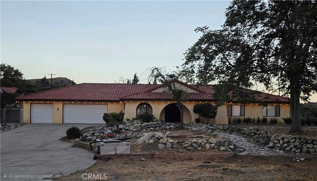 295 Summit Drive, Banning, CA 92220