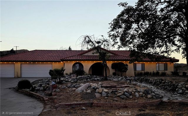 295 Summit Drive, Banning, CA 92220