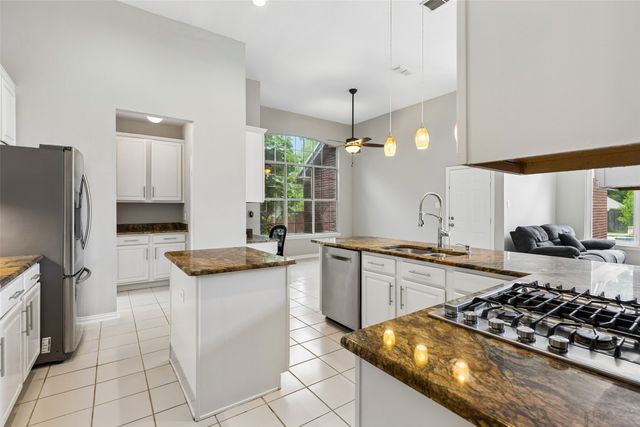 3004 Sagebrush Drive, Flower Mound, TX 75022