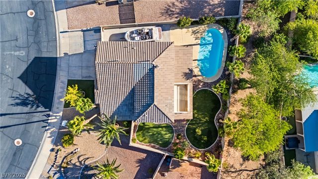 708 Vortex Avenue, Henderson, NV 89002