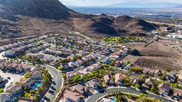 708 Vortex Avenue, Henderson, NV 89002