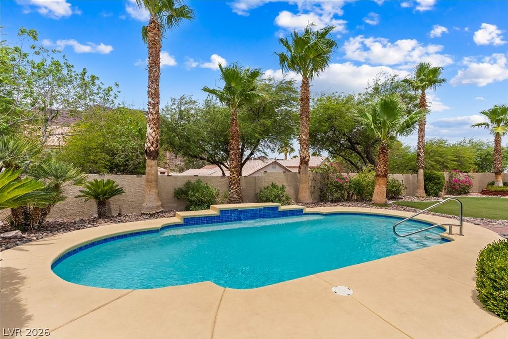 708 Vortex Avenue, Henderson, NV 89002