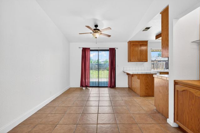 6505 Beamer Way, Rio Linda, CA 95673