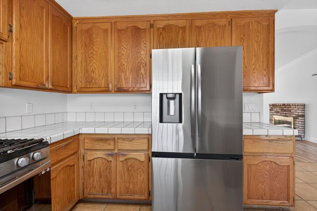 6505 Beamer Way, Rio Linda, CA 95673