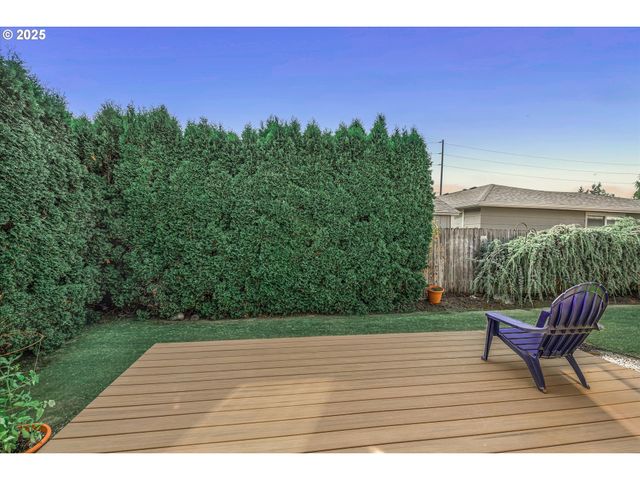 2259 Ne MORLAN Ave, Gresham, OR 97030