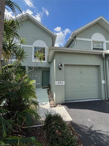 2136 Tama CIR # 202, Naples, FL 34112