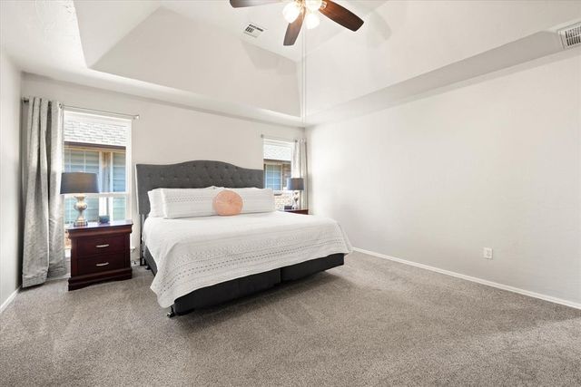 1221 NW 196th Street, Edmond, OK 73012