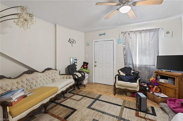 2402 Lafayette BLVD, Norfolk, VA 23509