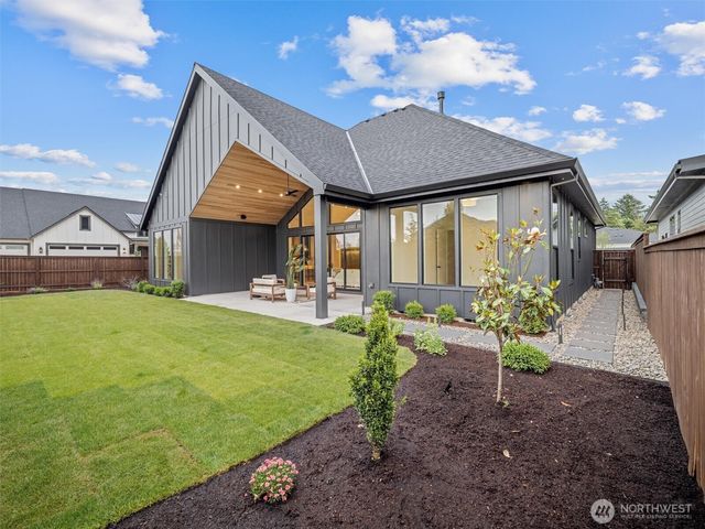 8706 NE 182nd Place, Vancouver, WA 98682