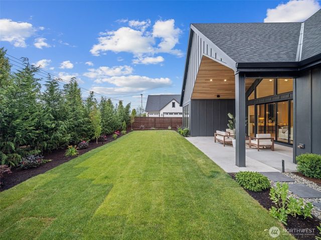 8706 NE 182nd Place, Vancouver, WA 98682
