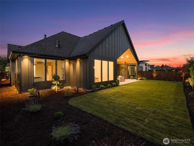 8706 NE 182nd Place, Vancouver, WA 98682