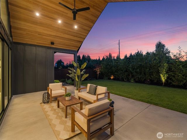 8706 NE 182nd Place, Vancouver, WA 98682