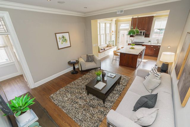 37 Stewart Avenue, Columbus, OH 43206