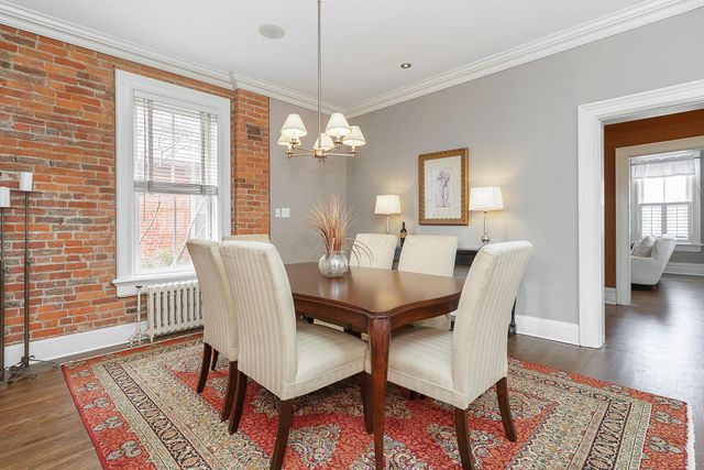 37 Stewart Avenue, Columbus, OH 43206