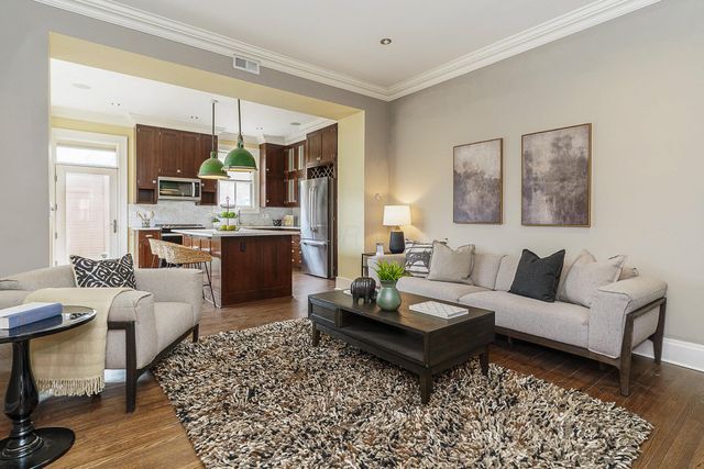 37 Stewart Avenue, Columbus, OH 43206