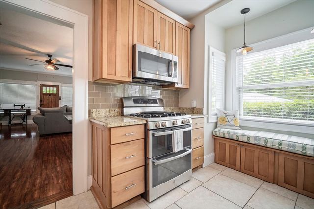 5906 N OTIS AVENUE, Tampa, FL 33604