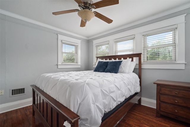 5906 N OTIS AVENUE, Tampa, FL 33604