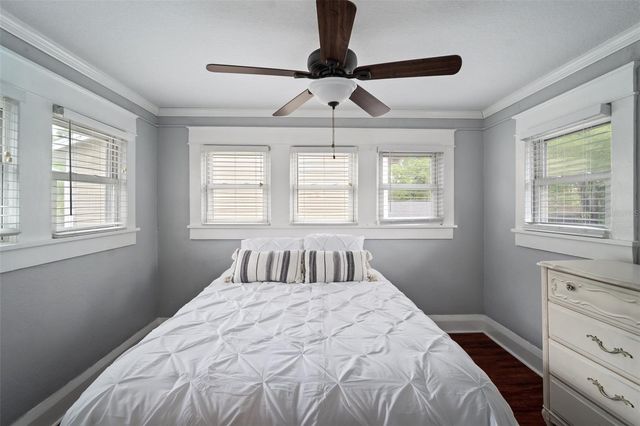 5906 N OTIS AVENUE, Tampa, FL 33604