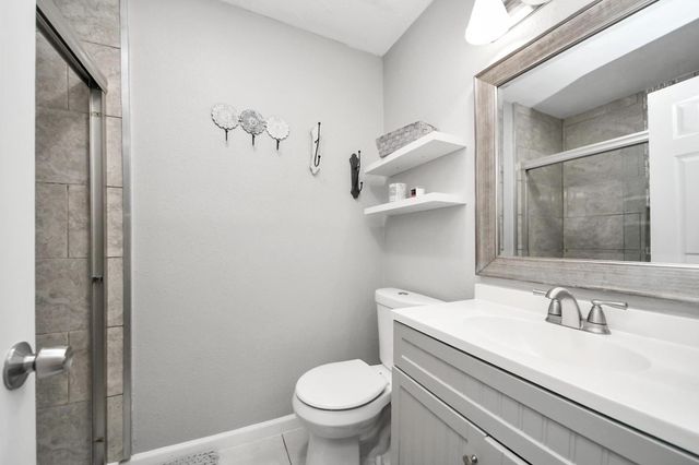 10203 Hollow Canyon Drive, Sugar Land, TX 77498