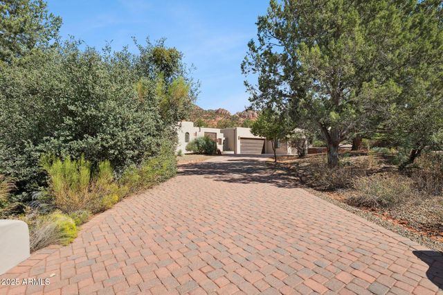 30 NAVAJO Trail, Sedona, AZ 86351