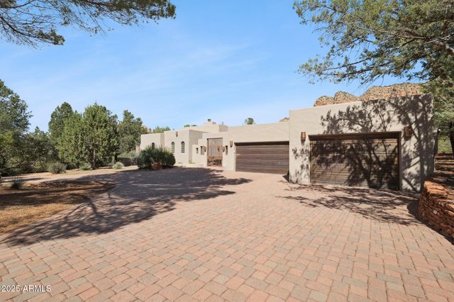 30 NAVAJO Trail, Sedona, AZ 86351