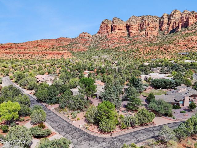 30 NAVAJO Trail, Sedona, AZ 86351